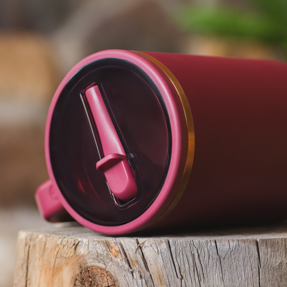 Merlot Traveler 40oz Lid Close-Up with Flip Top