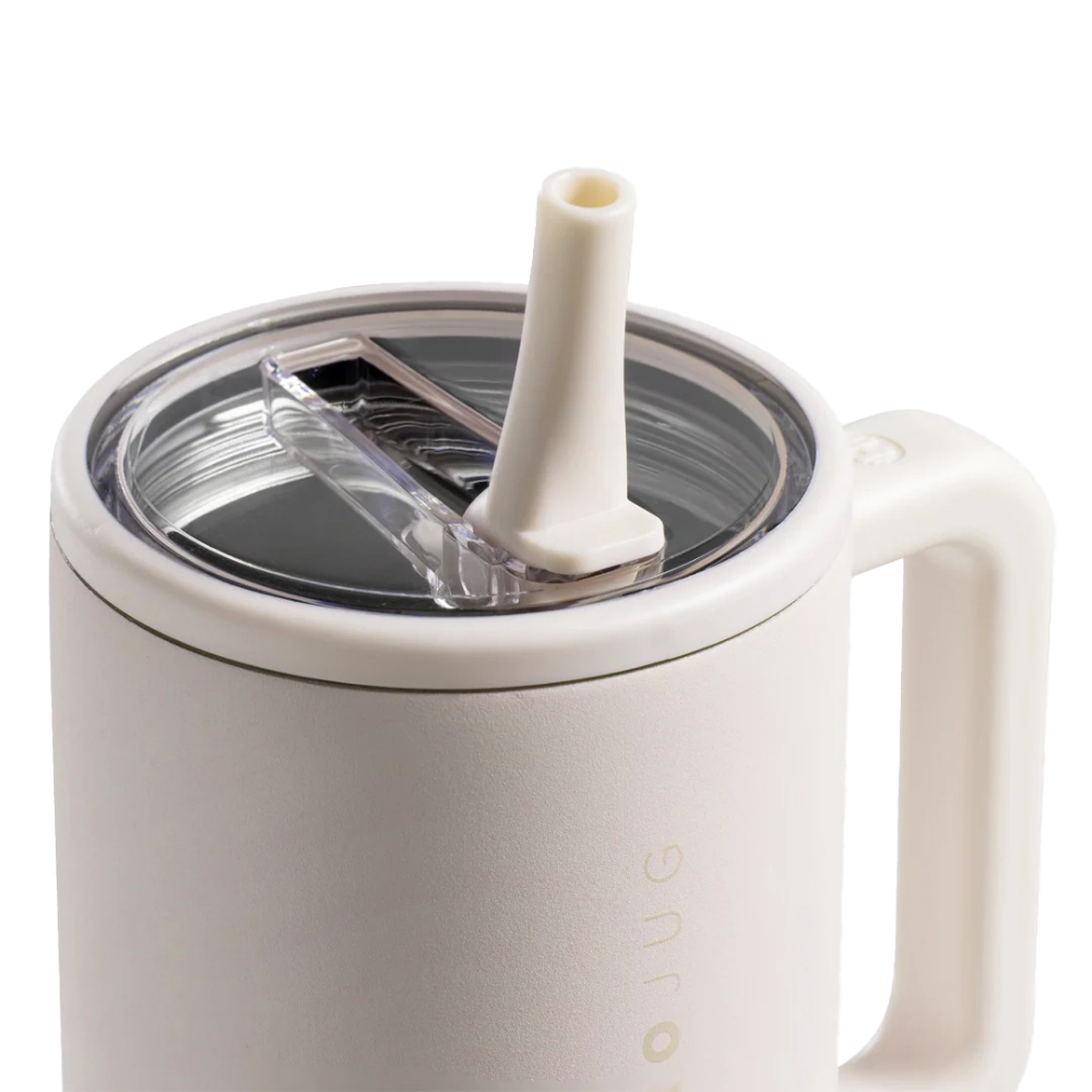 Cream Traveler 32oz with Flip Straw and Clear Lid